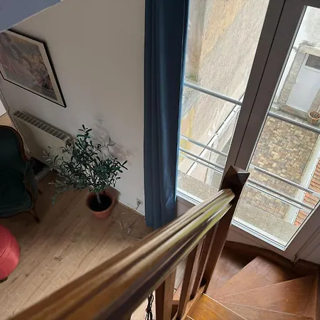 Charming With Roof Terrace In Feriehus *