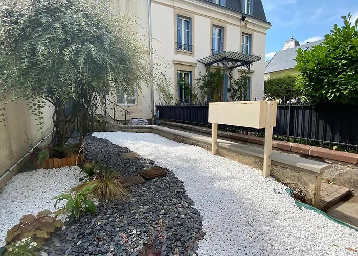 Charming With Roof Terrace In *