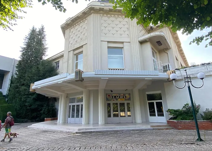 Charming With Roof Terrace In