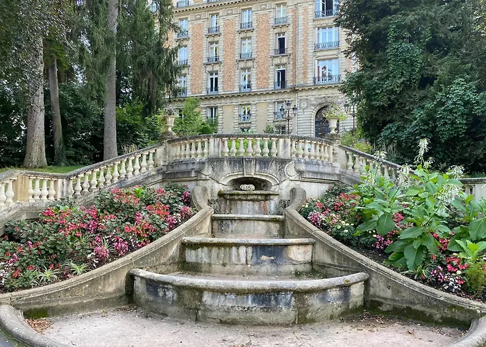 Charming With Roof Terrace In